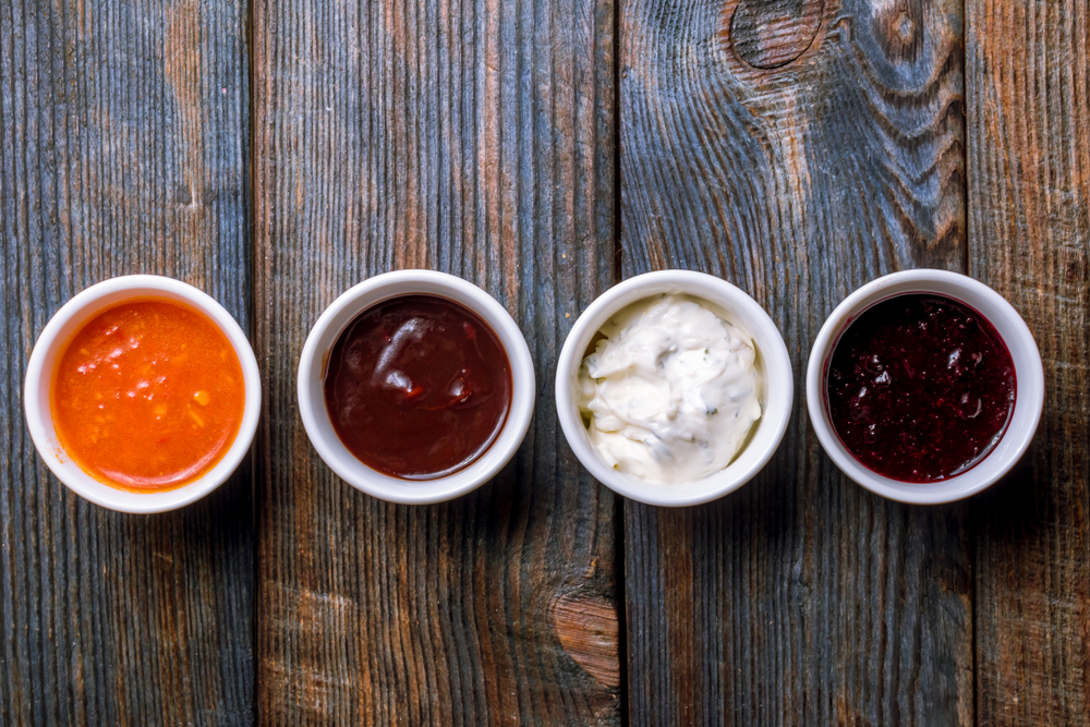 4 sauces pour un barbecue réussi Au Petit Chavignol Paris